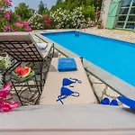 Villa Tribalj Villa *