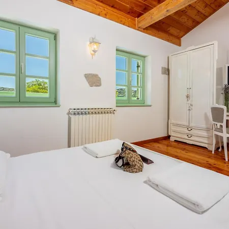 Villa Tribalj Villa