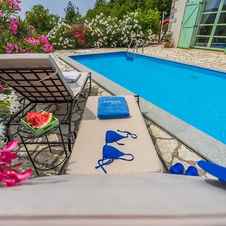 Villa Tribalj Villa *