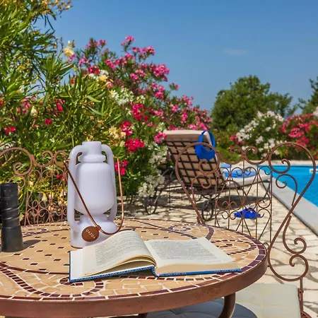 فيلة Villa Tribalj Tribalj (Primorsko-Goranska)