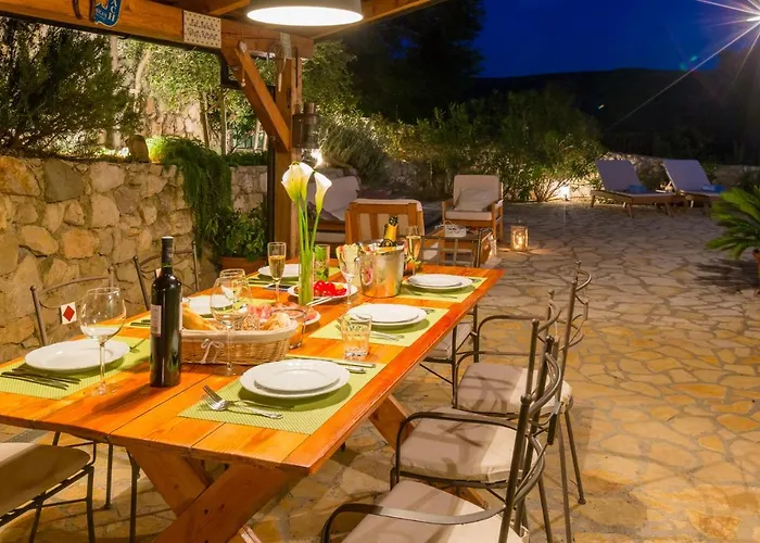 فيلة Villa Tribalj *